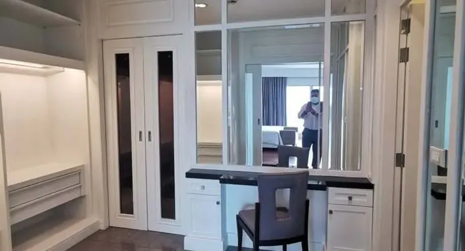 For rent 5 bedrooms condo in Pathum Wan, Bangkok