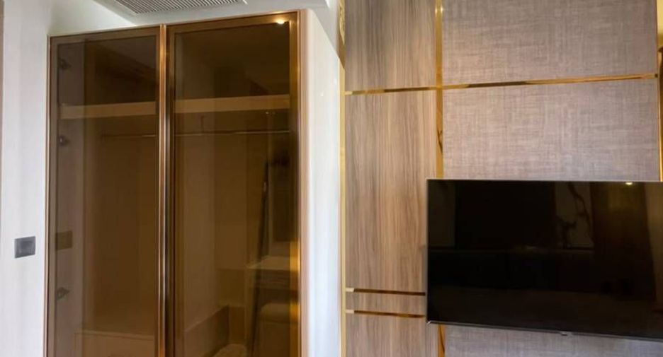 For rent 1 bed condo in Huai Khwang, Bangkok