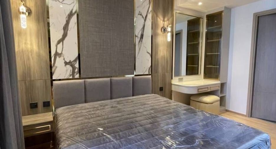 For rent 1 bed condo in Huai Khwang, Bangkok