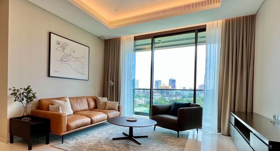 For rent 2 bedrooms condo in Pathum Wan, Bangkok