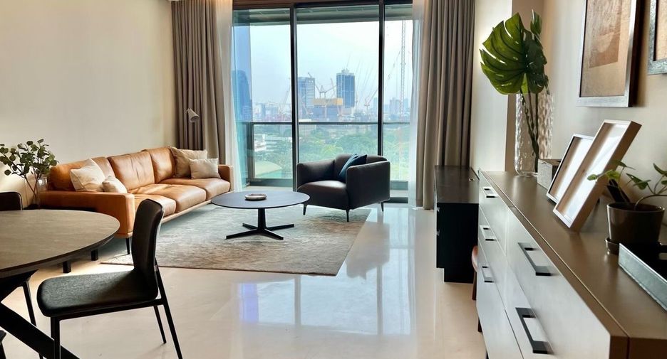 For rent 2 bedrooms condo in Pathum Wan, Bangkok