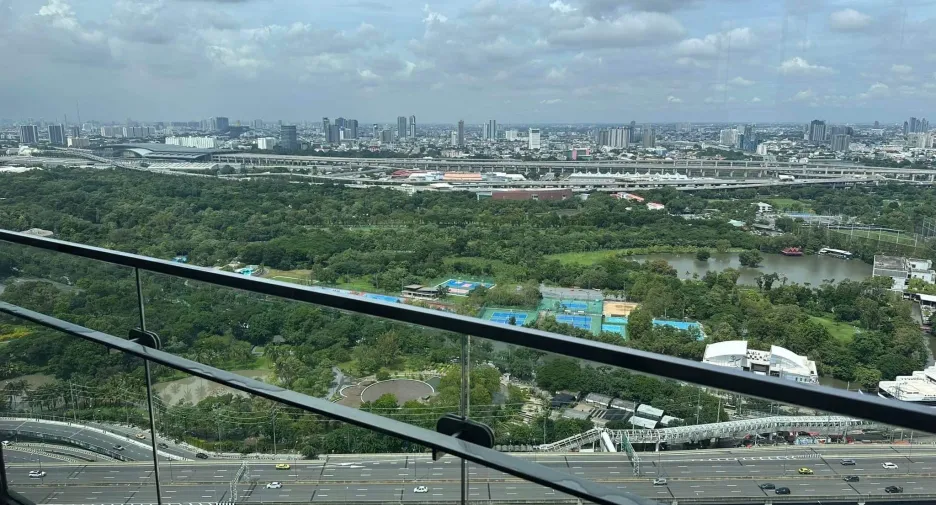 For rent 2 bedrooms condo in Chatuchak, Bangkok