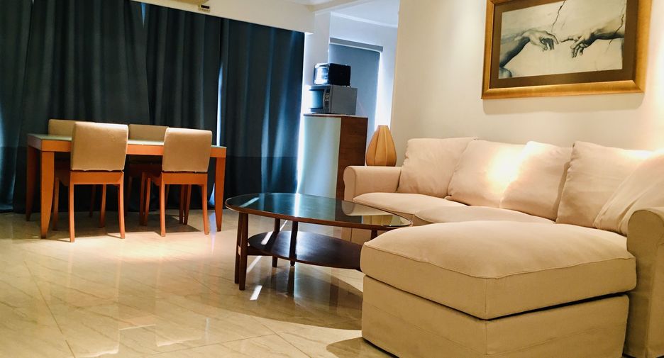For rent 2 bedrooms condo in Watthana, Bangkok
