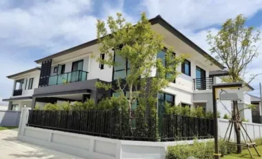 Haus zur Miete mit 4 Zimmer in Bang Bo, Samut Prakan