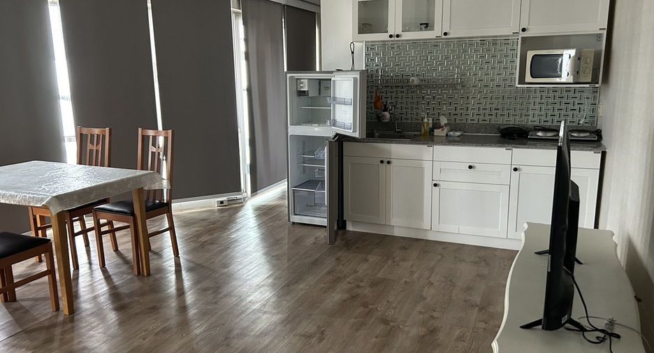For rent 1 bed condo in Watthana, Bangkok