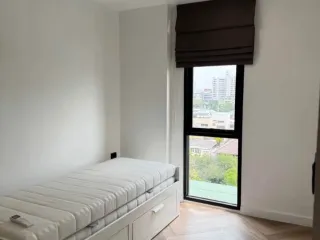 For rent 2 bedrooms condo in Phaya Thai, Bangkok