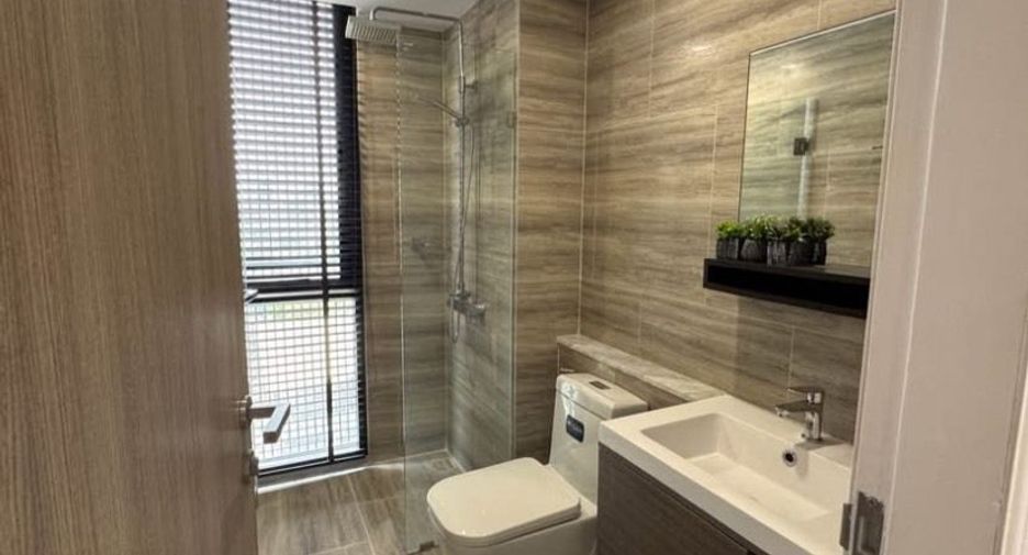 For rent 2 bedrooms condo in Phaya Thai, Bangkok