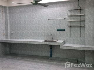 For rent 3 bedrooms townhouse in Bang Sue, Bangkok