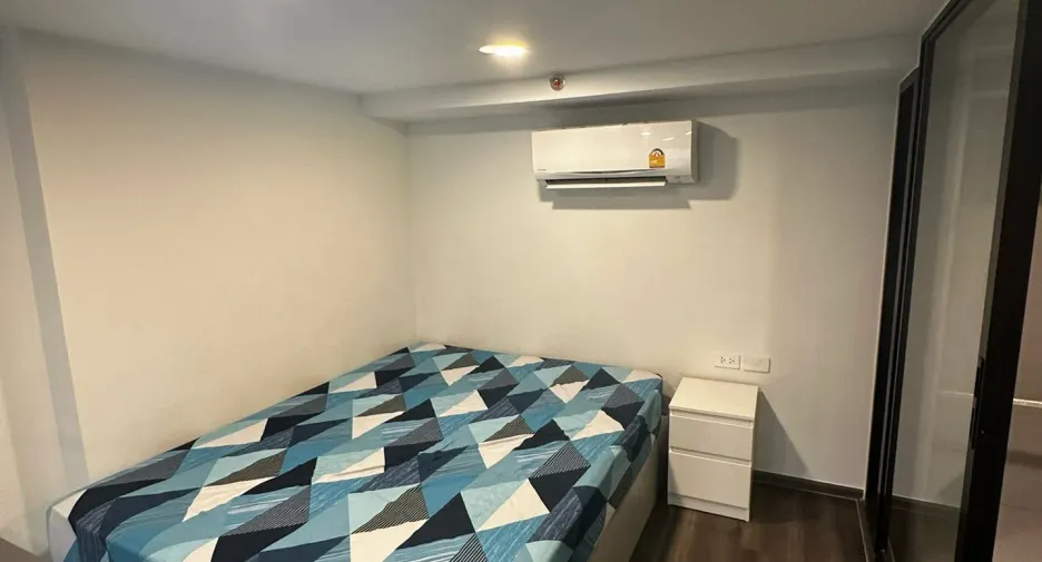 Condo en alquiler de 2 habitaciones en Ratchathewi, Bangkok