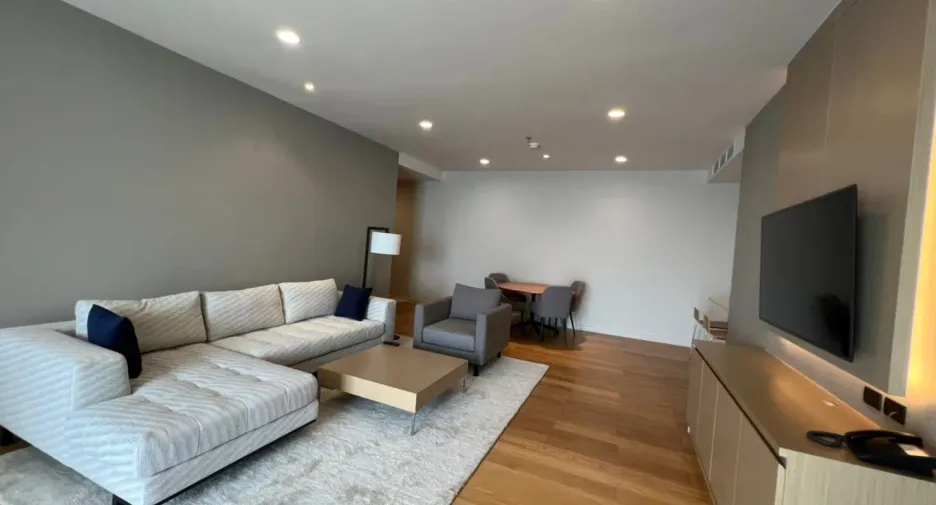 Condo en alquiler de 2 habitaciones en Bang Kho Laem, Bangkok