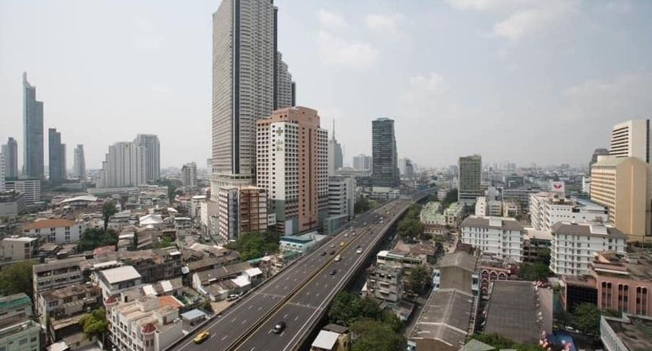 For rent studio condo in Sathon, Bangkok