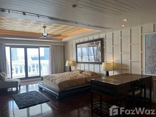 Condo en alquiler de 2 habitaciones en Bang Rak, Bangkok