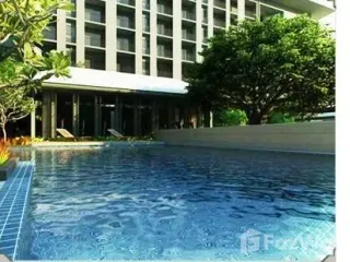 For rent 2 ベッドルーム condo in Pathum Wan, Bangkok