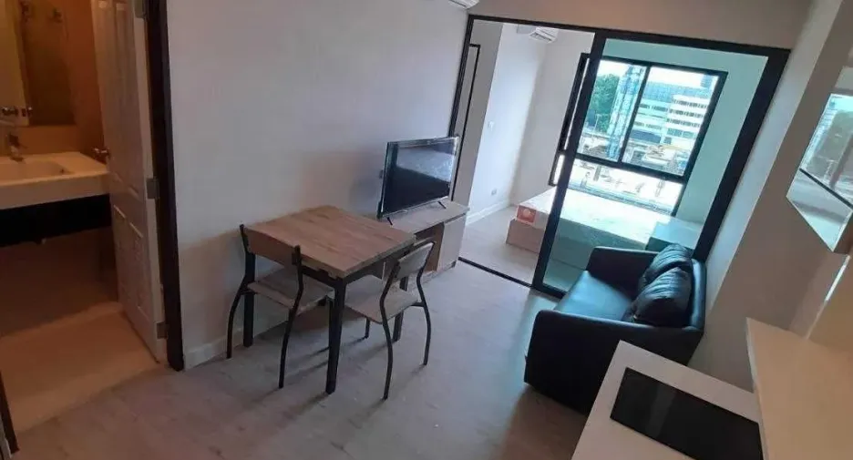 For rent studio villa in Bang Na, Bangkok
