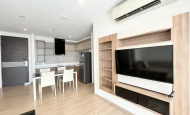 For rent 2 bedrooms condo in Sathon, Bangkok