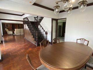 Condo en alquiler de 3 habitaciones en Watthana, Bangkok