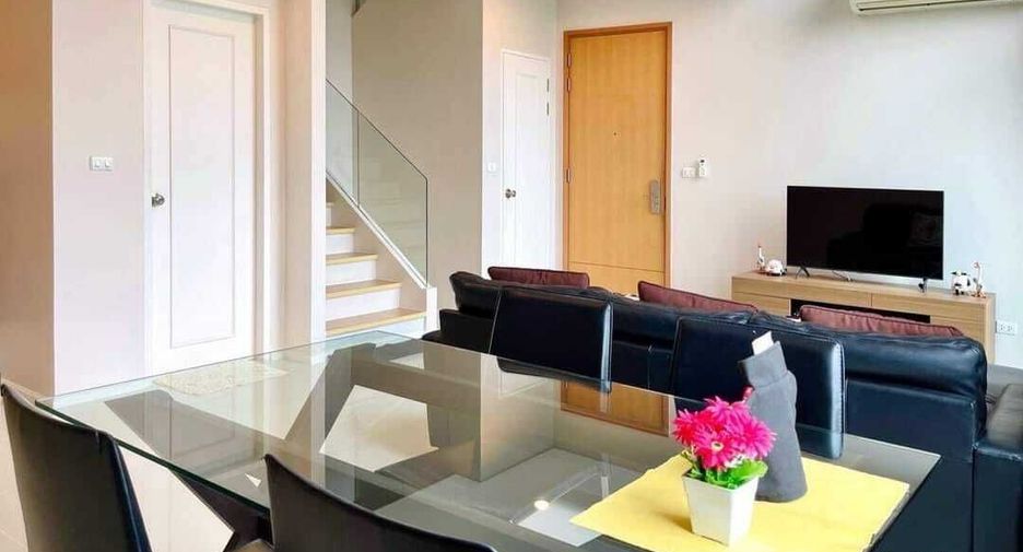 For rent 1 bed condo in Watthana, Bangkok