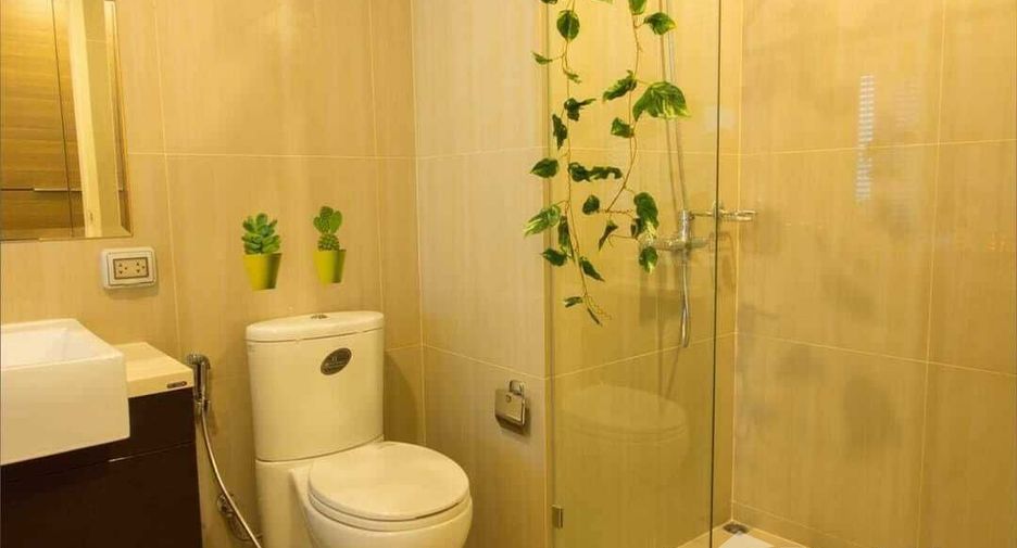 For rent 1 bed condo in Watthana, Bangkok