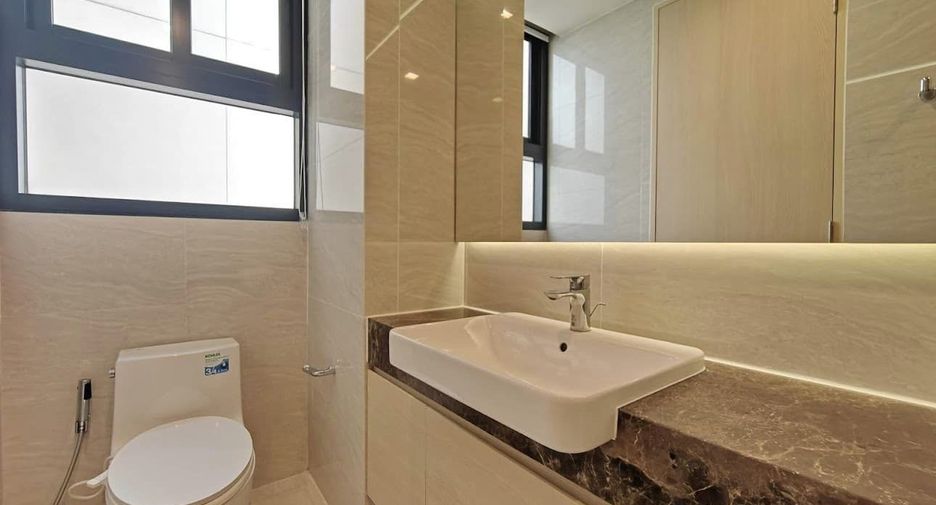 For rent 1 bed condo in Watthana, Bangkok