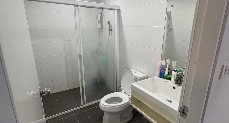 For rent 3 bedrooms townhouse in Min Buri, Bangkok