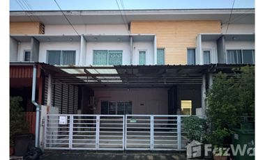 For rent 3 bedrooms townhouse in Min Buri, Bangkok
