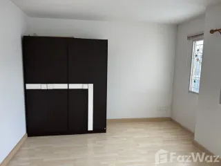For rent 3 ベッドルーム townhouse in Min Buri, Bangkok