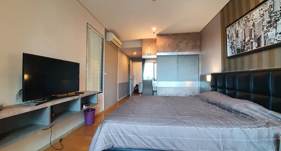À louer 2 chambres condo à Watthana, Bangkok
