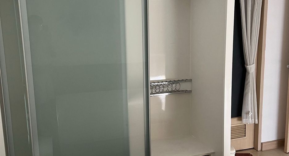 Wohnung zur Miete mit 1 Zimmer in Watthana, Bangkok