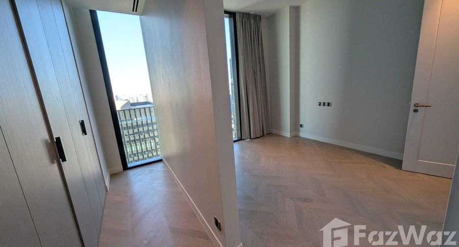 For rent 2 bedrooms condo in Sathon, Bangkok