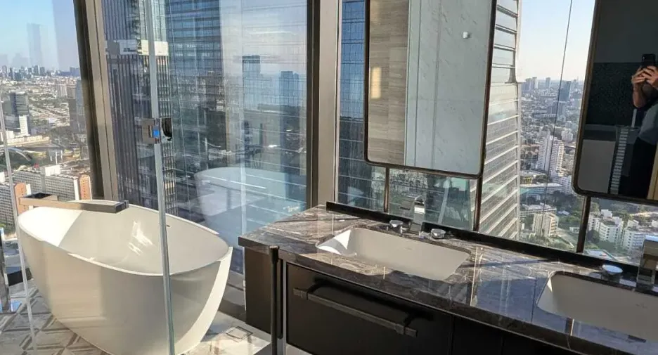 For rent 2 bedrooms condo in Sathon, Bangkok