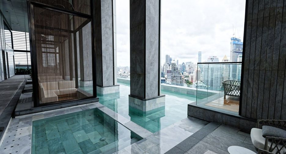 For rent 2 bedrooms condo in Sathon, Bangkok