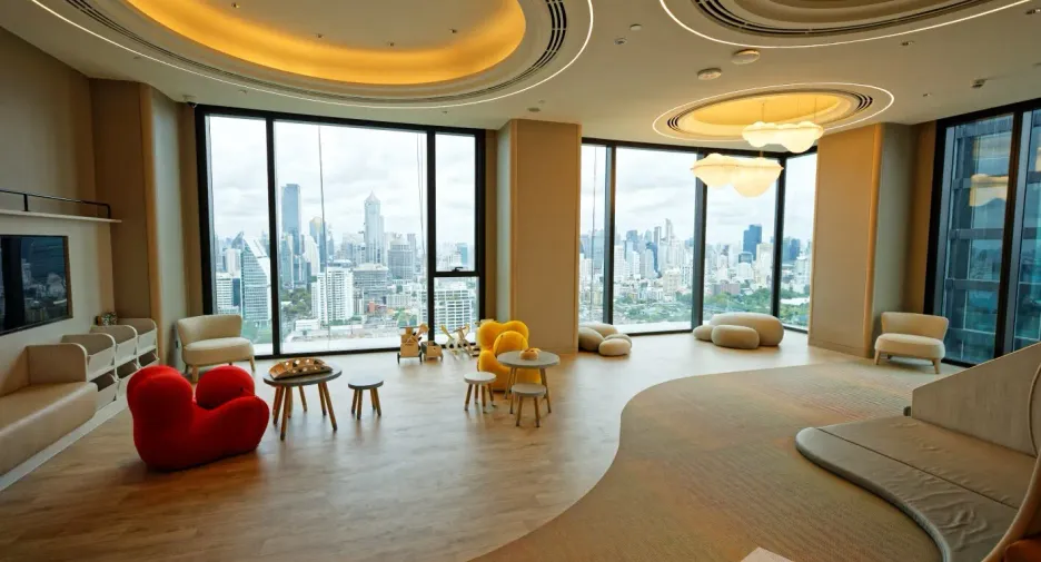 For rent 2 bedrooms condo in Sathon, Bangkok