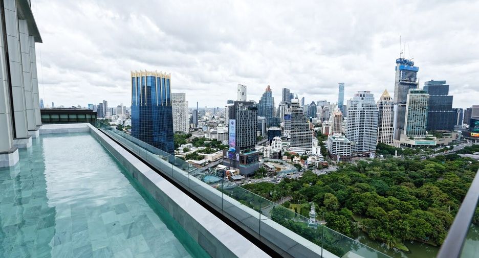 For rent 2 bedrooms condo in Sathon, Bangkok