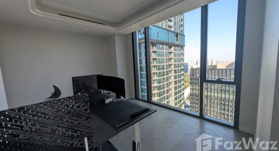 For rent 2 bedrooms condo in Sathon, Bangkok