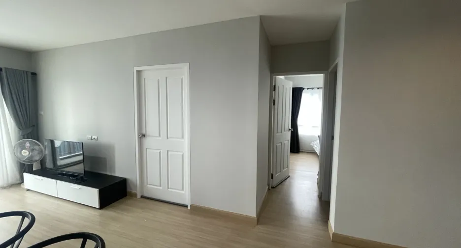 For rent 2 bedrooms condo in Chatuchak, Bangkok