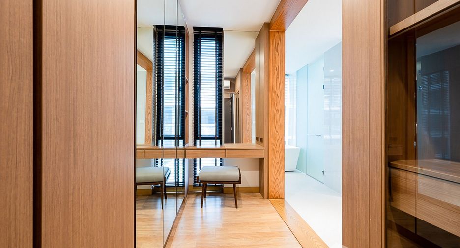 For rent 4 bedrooms condo in Suan Luang, Bangkok