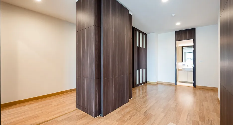 For rent 4 bedrooms condo in Suan Luang, Bangkok