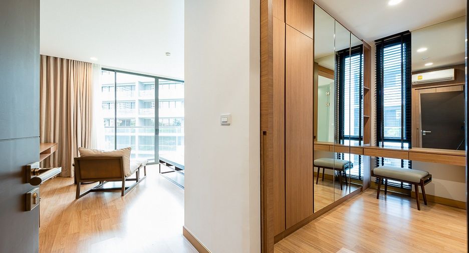 For rent 4 bedrooms condo in Suan Luang, Bangkok