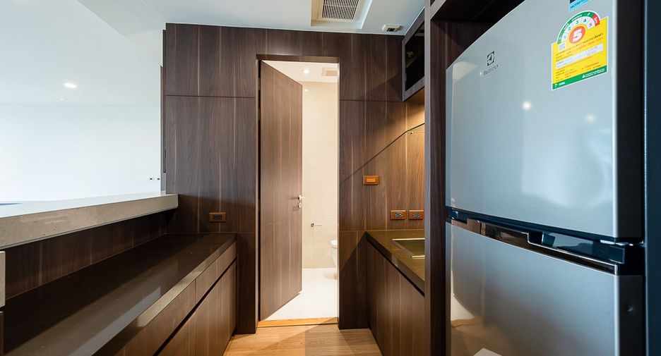For rent 4 bedrooms condo in Suan Luang, Bangkok