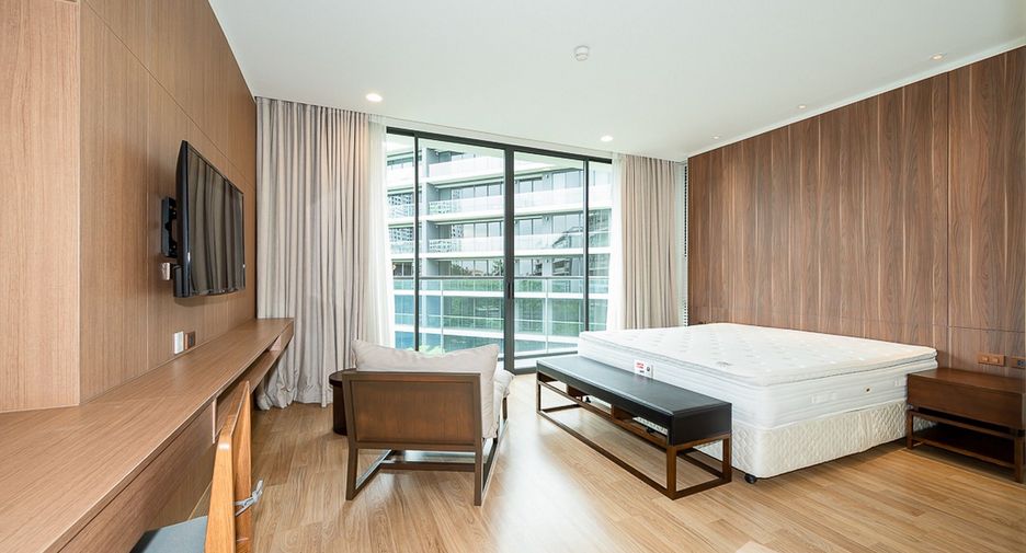 For rent 4 bedrooms condo in Suan Luang, Bangkok