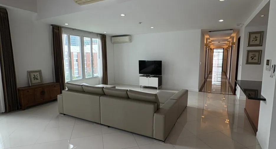 Wohnung zur Miete mit 4 Zimmer in Watthana, Bangkok
