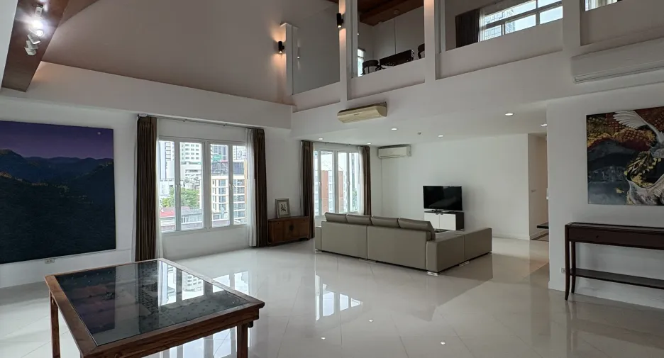 Wohnung zur Miete mit 4 Zimmer in Watthana, Bangkok
