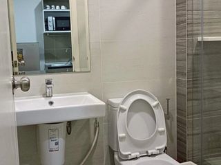 For rent studio condo in Mueang Samut Prakan, Samut Prakan
