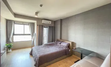Wohnung zur Miete mit Studio in Khlong San, Bangkok
