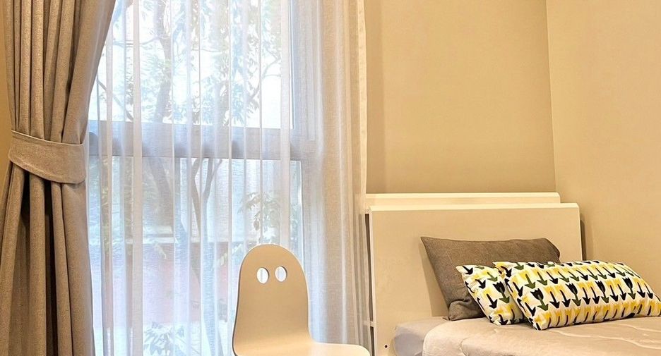 For rent 2 bedrooms condo in Watthana, Bangkok