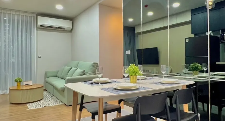 For rent 2 bedrooms condo in Watthana, Bangkok