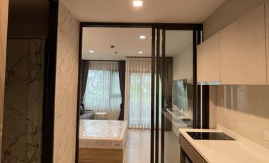 À louer 1 chambre condo à Thon Buri, Bangkok