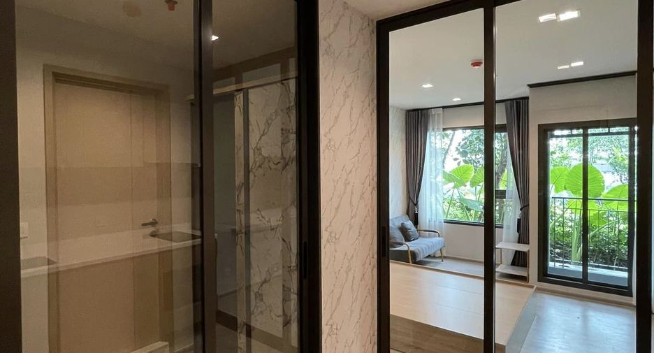 À louer 1 chambre condo à Thon Buri, Bangkok
