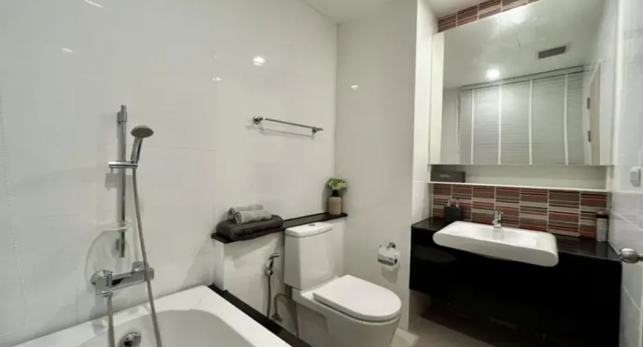 For rent 1 bed condo in Bang Na, Bangkok