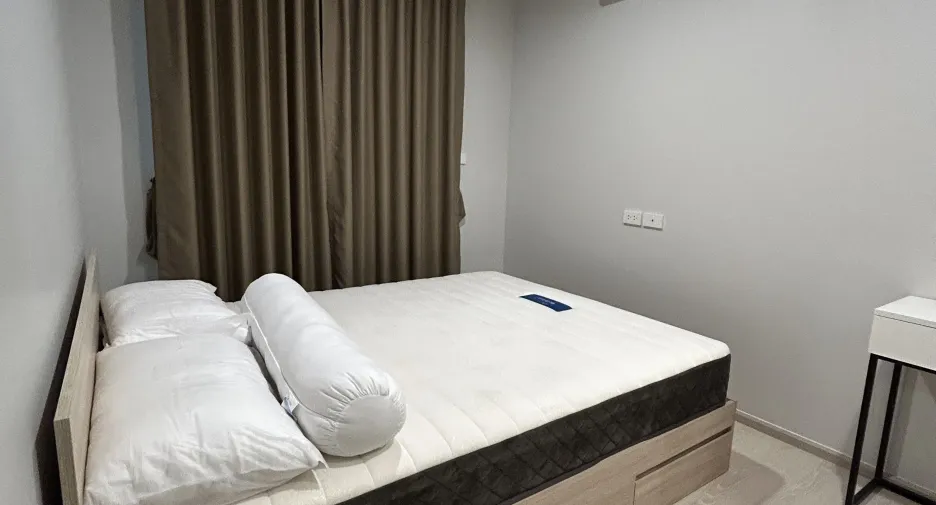 Condo en alquiler de 2 habitaciones en Bang Phli, Samut Prakan